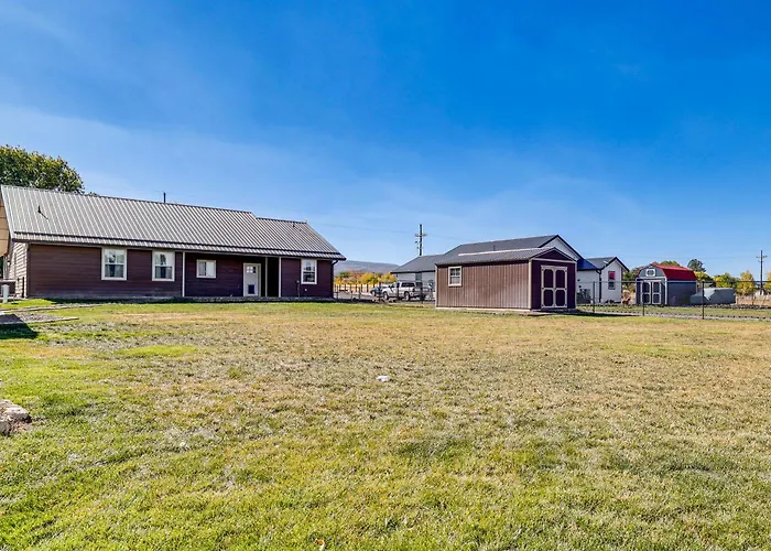 Hike & Ski! W/ Dog-friendly Yard In * Eagar